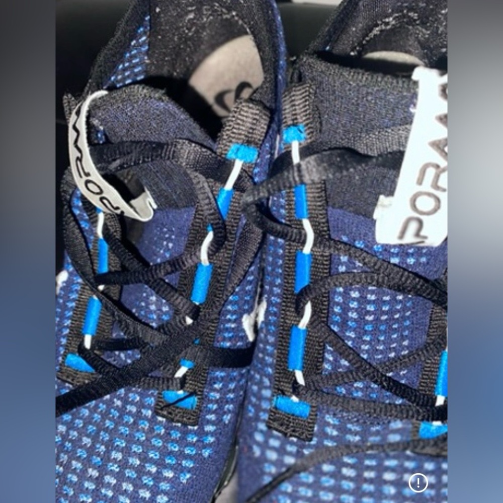 Nike Navy and Black Running Shoes 4.5Y - Picture 5 of 15